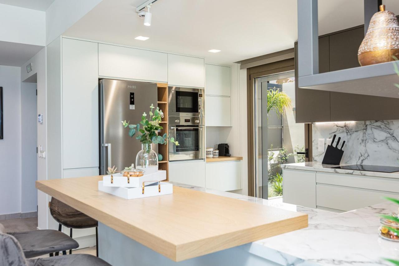 Lagoon Seaside Villa, Sumptuous Retreat,By Thinkvilla Pánormos Zewnętrze zdjęcie
