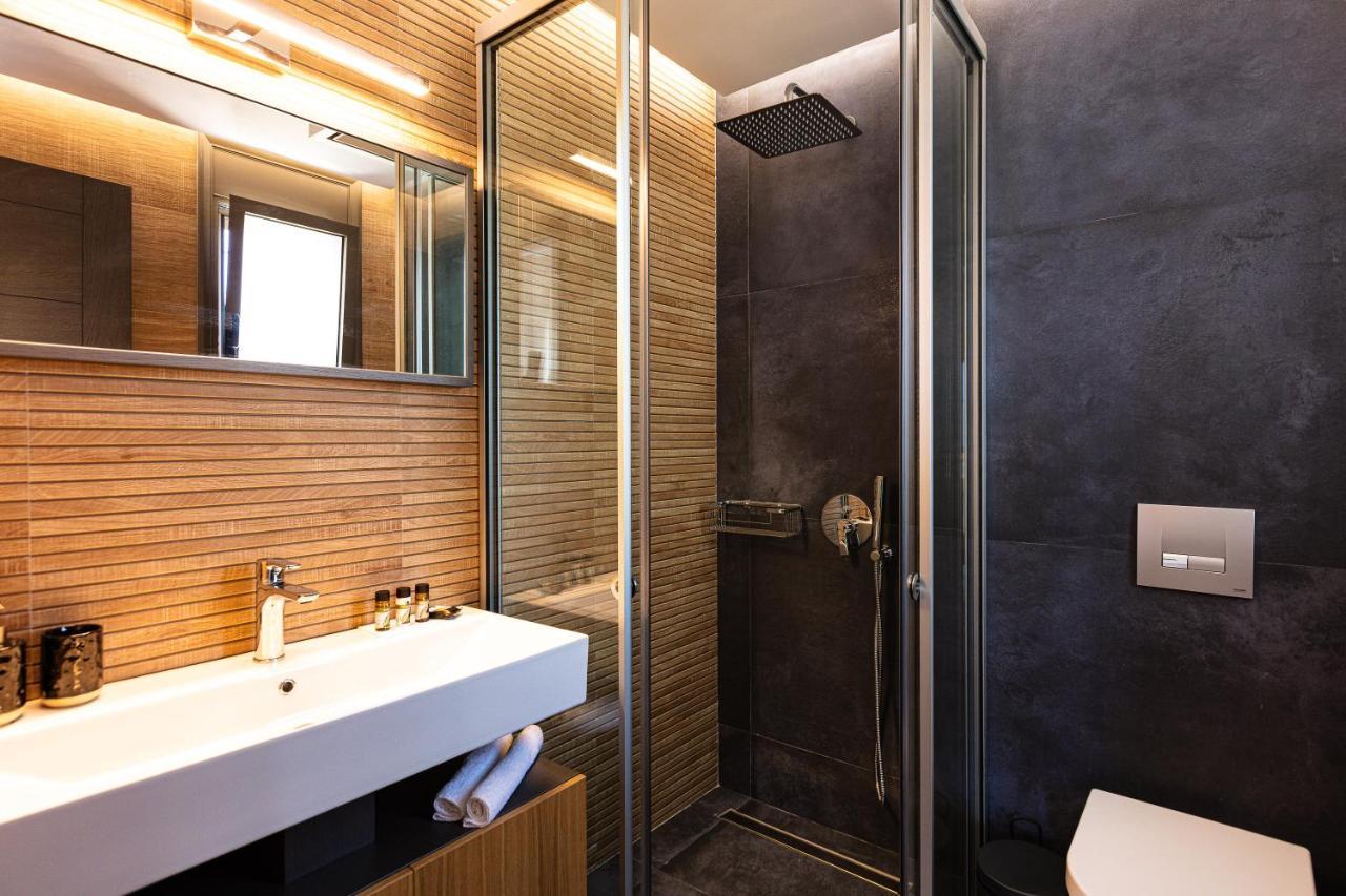 Lagoon Seaside Villa, Sumptuous Retreat,By Thinkvilla Pánormos Zewnętrze zdjęcie